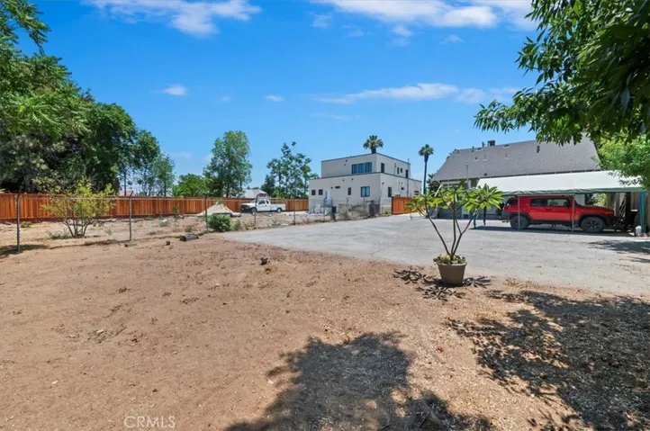 9335 Magnolia Avenue, Riverside, California 92503