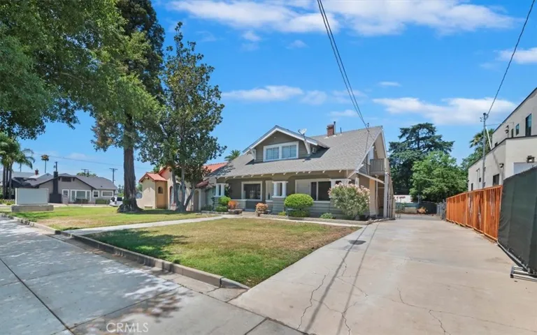 9335 Magnolia Avenue, Riverside, California 92503