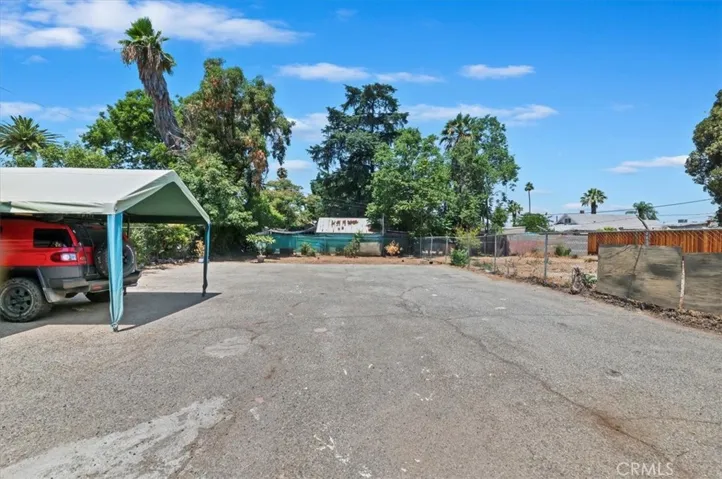 9335 Magnolia Avenue, Riverside, California 92503