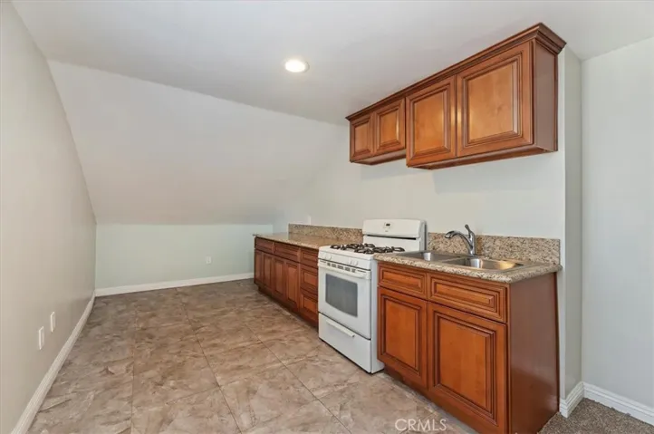 9335 Magnolia Avenue, Riverside, California 92503