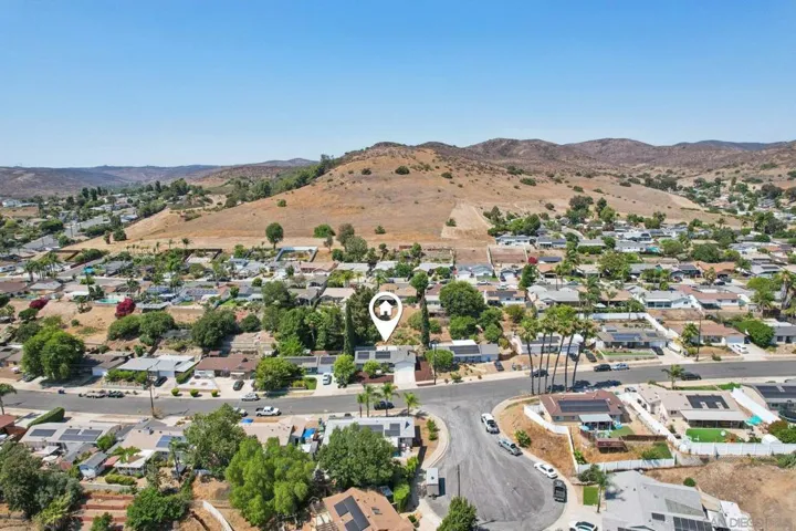 9466 Galston Dr, Santee, California 92071