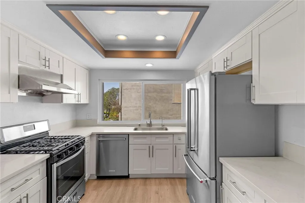 236 Ridge Terrace Lane, Montebello, California 90640, 3 Bedrooms Bedrooms, ,2 BathroomsBathrooms,Residential,For Sale,Ridge Terrace,SW25159676
