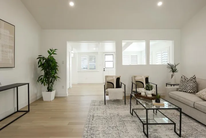 3660 N Vista Campana 15, Oceanside, California 92057