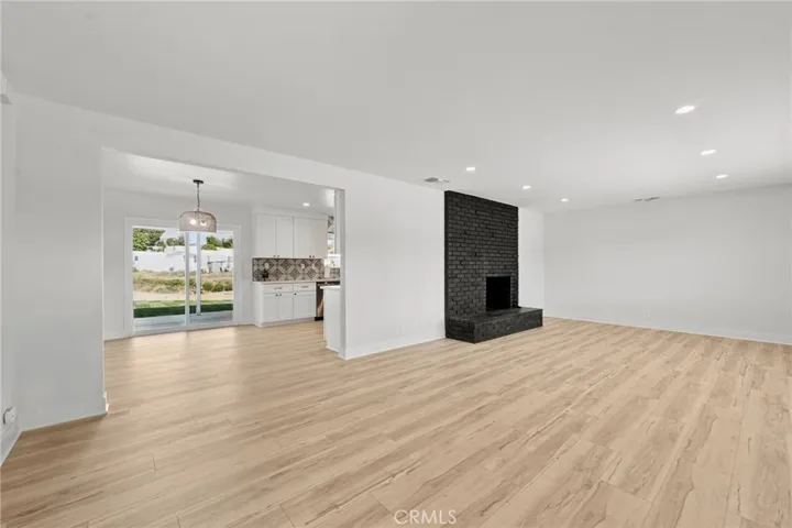 12371 5th Street, Yucaipa, California 92399