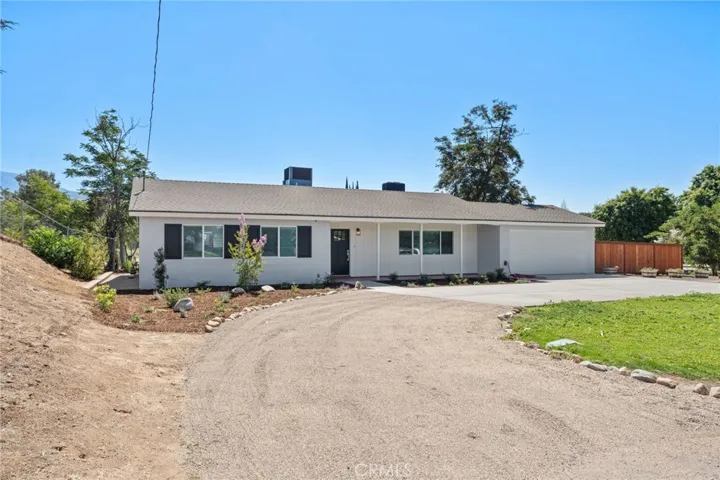12371 5th Street, Yucaipa, California 92399