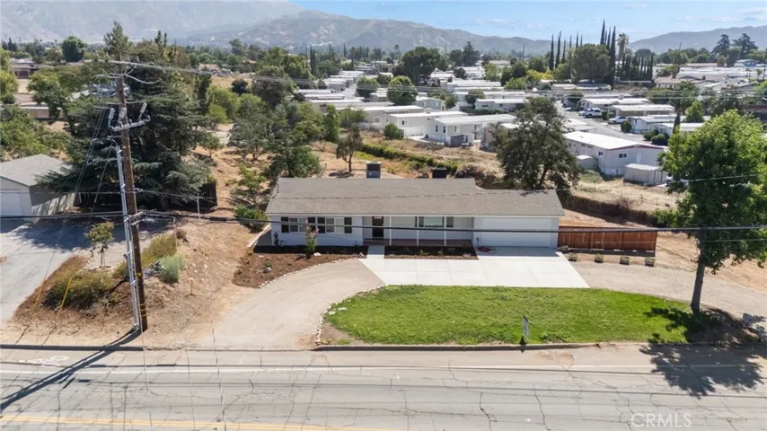 12371 5th Street, Yucaipa, California 92399