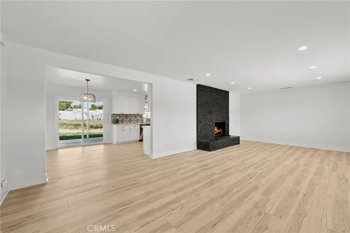 12371 5th Street, Yucaipa, California 92399