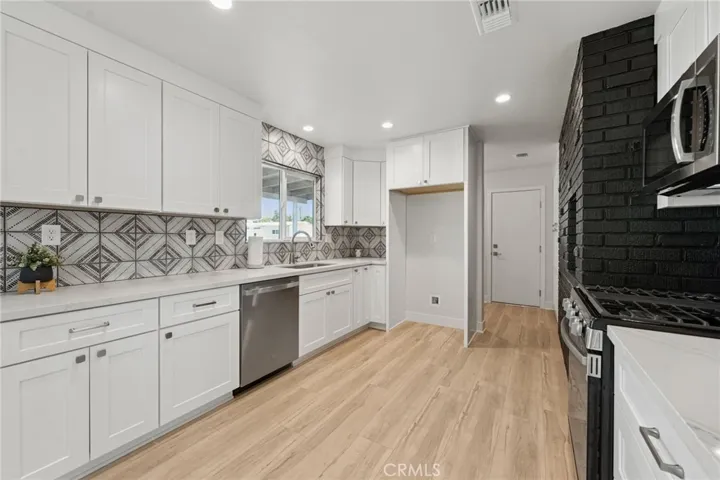 12371 5th Street, Yucaipa, California 92399
