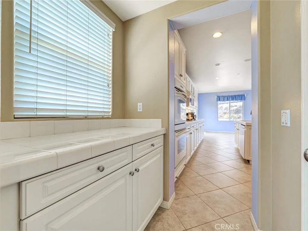 59 Oldenburg Lane, Norco, California 92860 home-pic-9