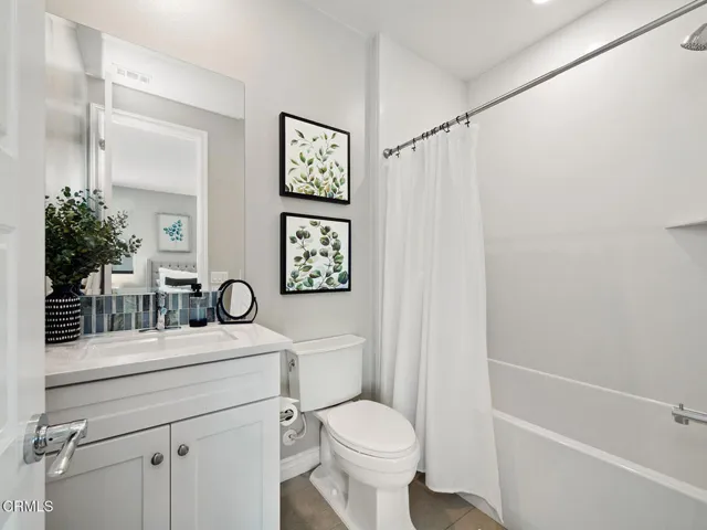 16094 Mariposa Ave-60