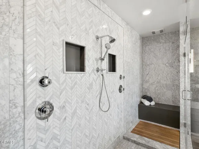 16094 Mariposa Ave-48