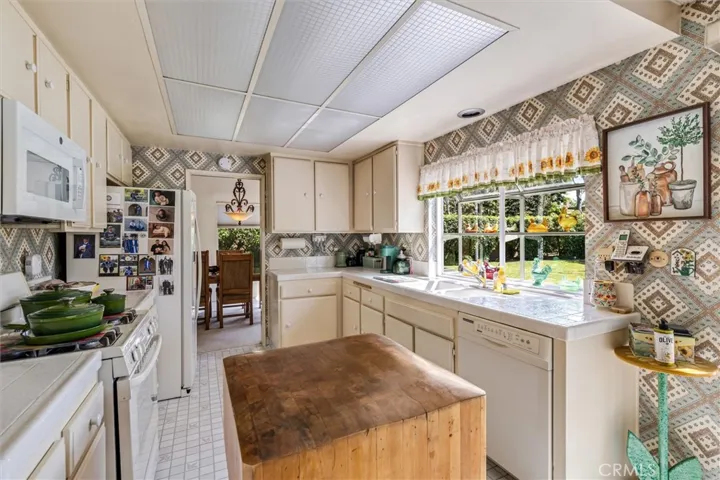4466 Rainbow Lane, Yorba Linda, California 92886