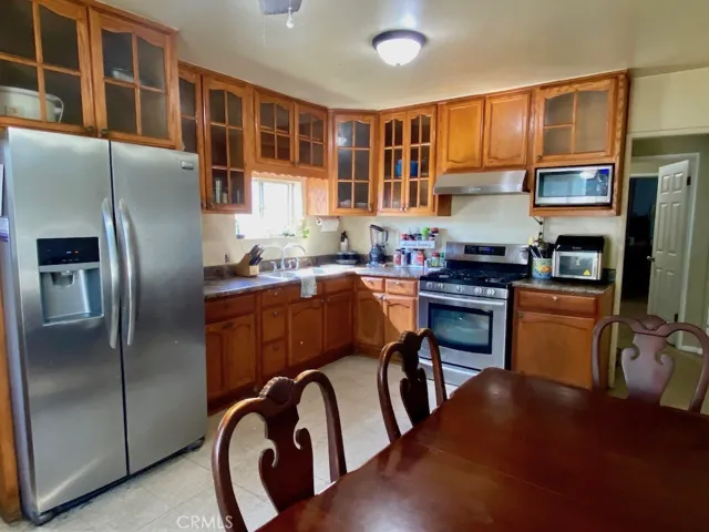827 Turnbull Canyon Road, Hacienda Heights, California 91745
