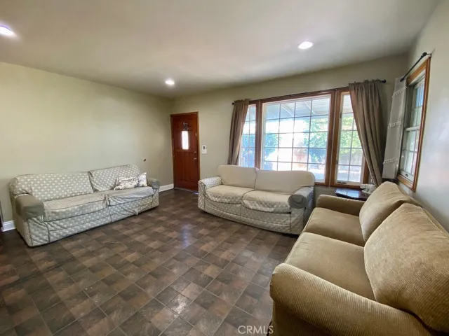 827 Turnbull Canyon Road, Hacienda Heights, California 91745
