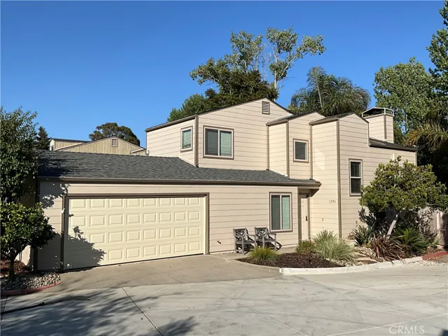 1391 Vista Del Lago, San Luis Obispo, California 93405