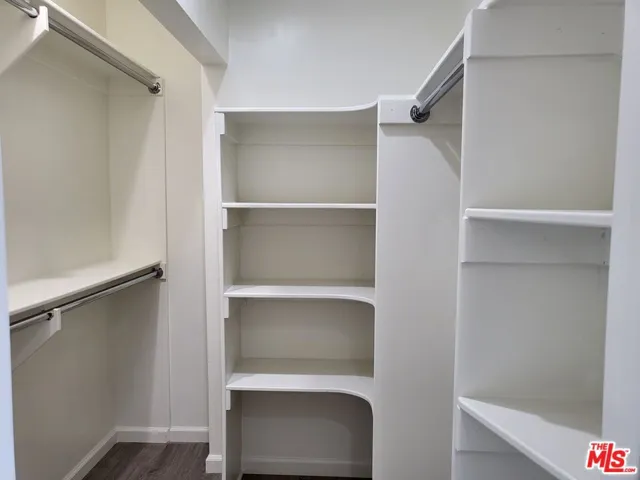 2758 W 12th Street, Los Angeles, California 90006
