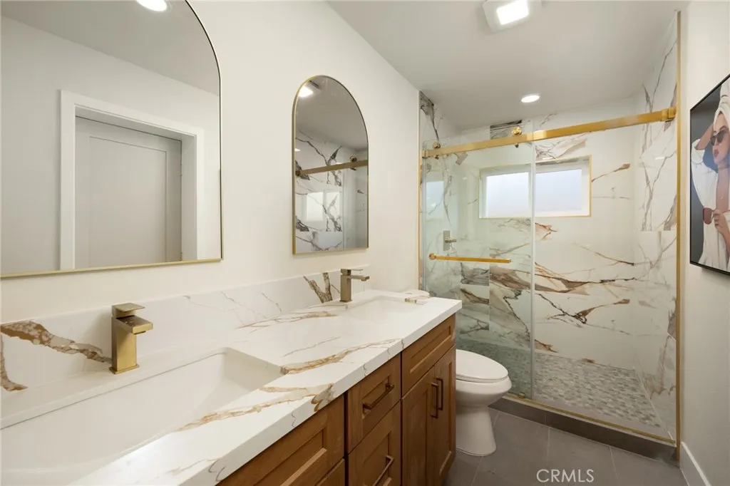 gallery-image 4