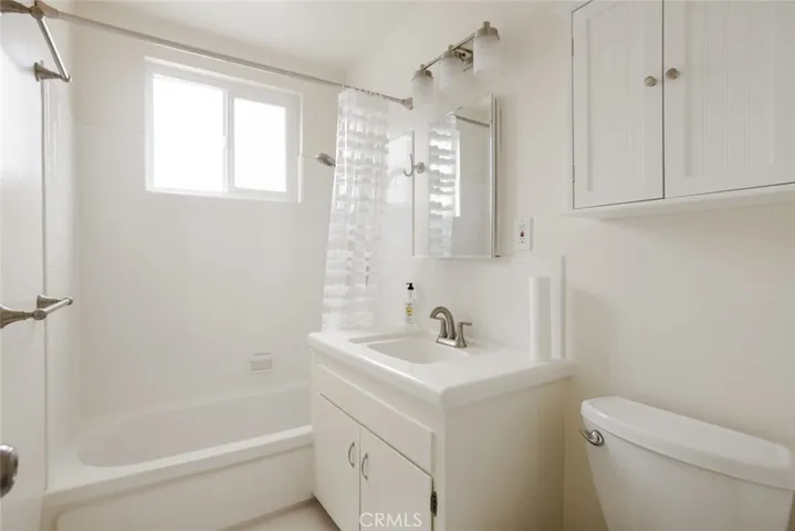 740 W 27th Street 2, San Pedro, California 90731