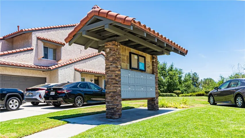 19229 Index Street 1, Porter Ranch, California 91326