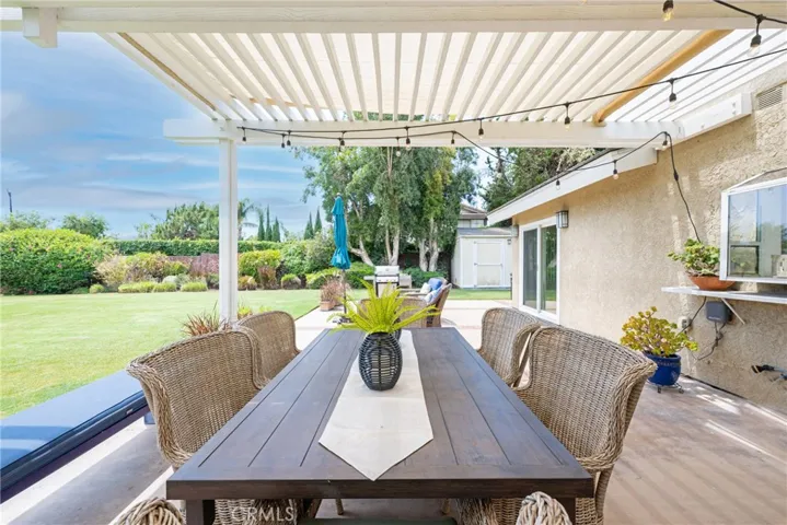 17622 La Entrada Drive, Yorba Linda, California 92886
