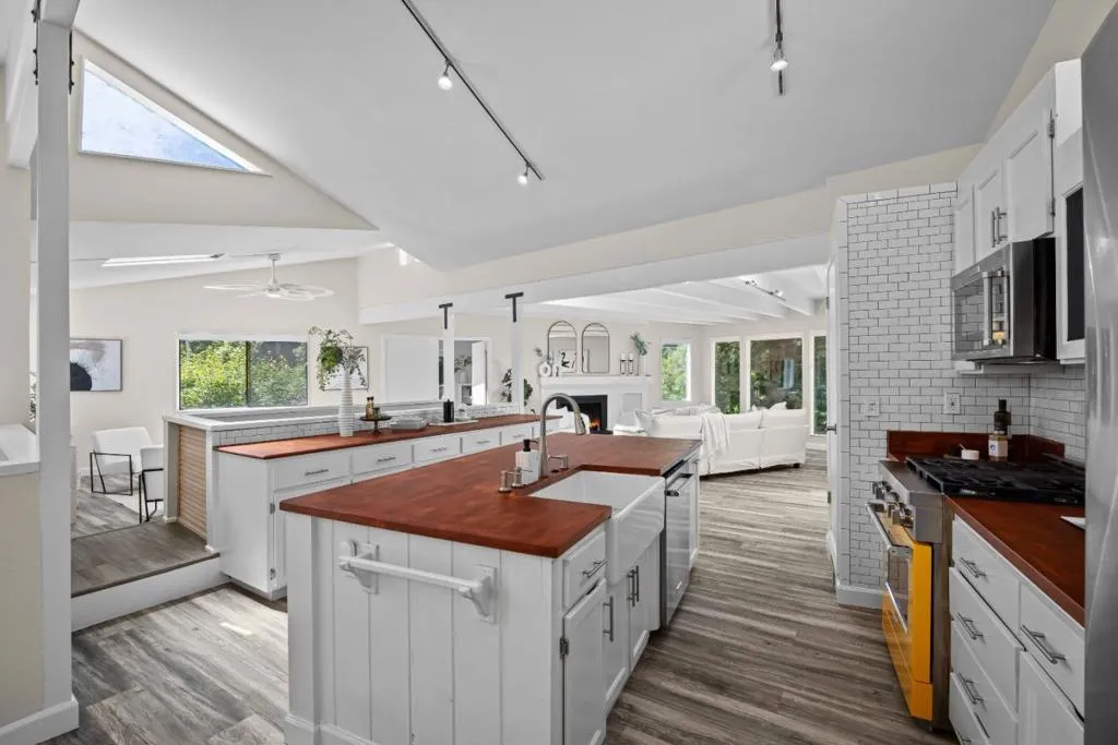 321 Valencia Road, Aptos, California 95003 home-pic-22