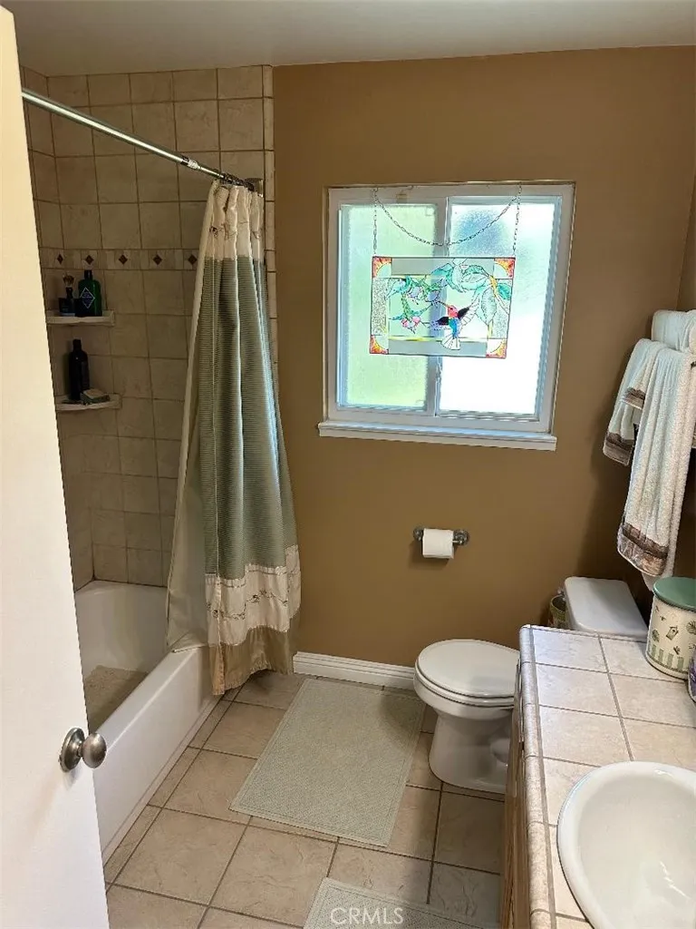 38514 Carolside Avenue, Palmdale, California 93550 home-pic-20