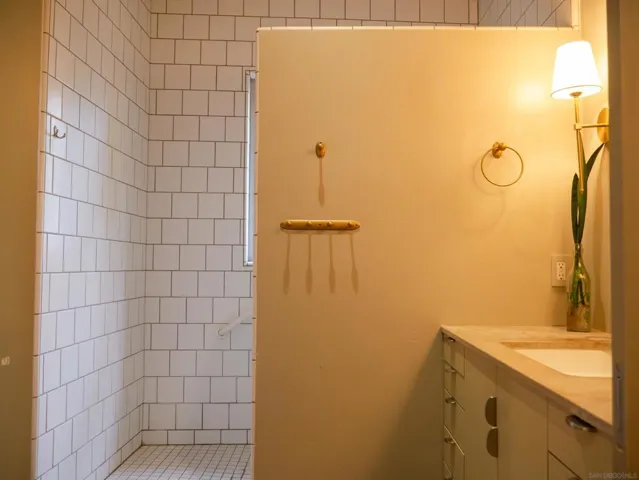 Primary Bath/Spa