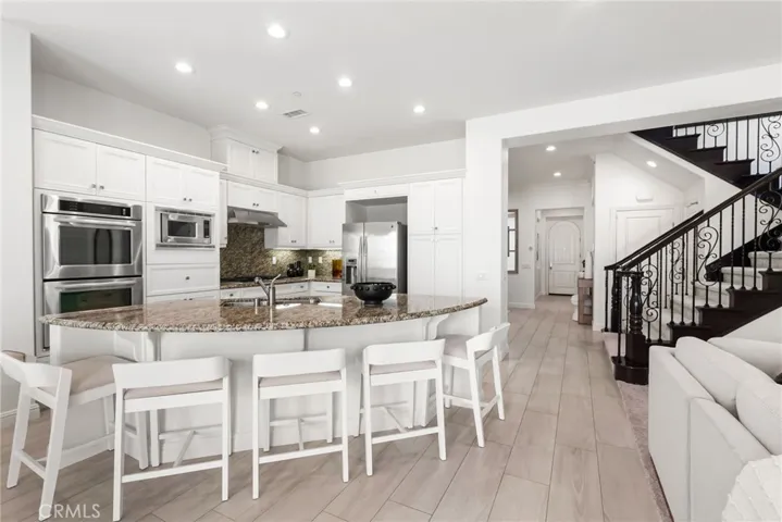 3913 Congressional Court, Yorba Linda, California 92886