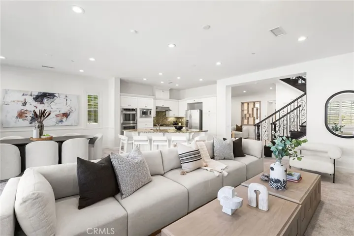 3913 Congressional Court, Yorba Linda, California 92886