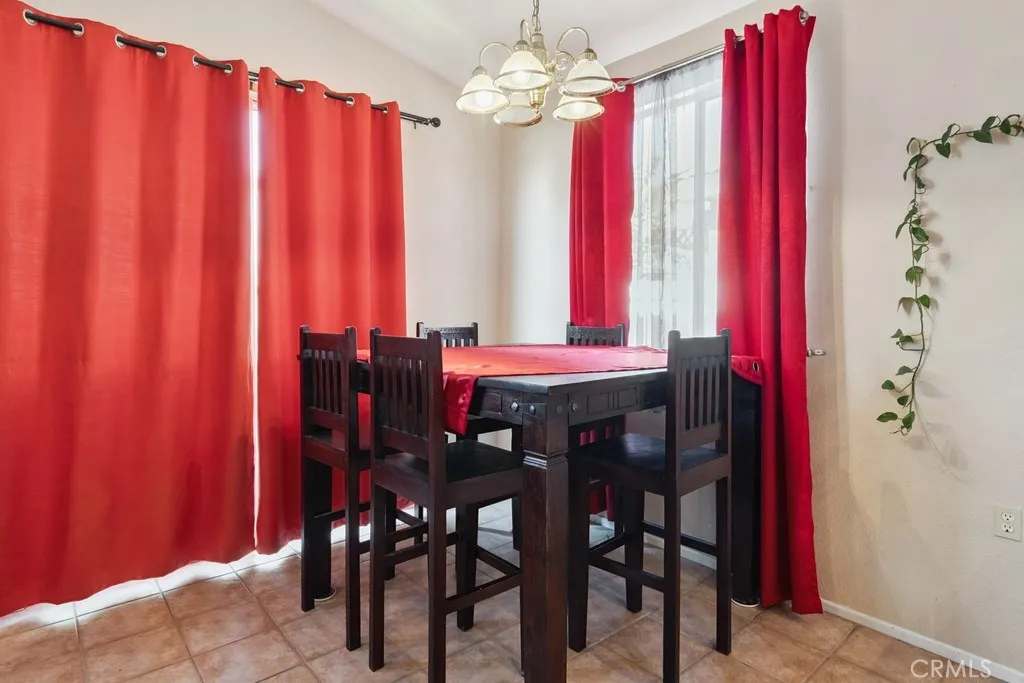 27800 Blaze Lane, Menifee, California 92585 home-pic-7
