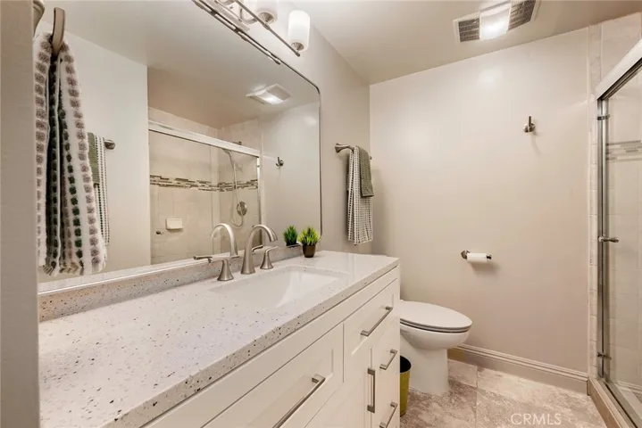 12300 Montecito Road 1, Seal Beach, California 90740