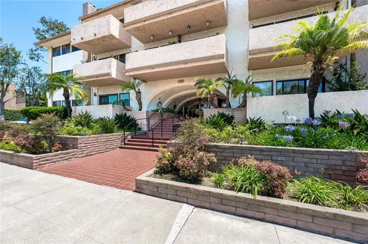 12300 Montecito Road 1, Seal Beach, California 90740