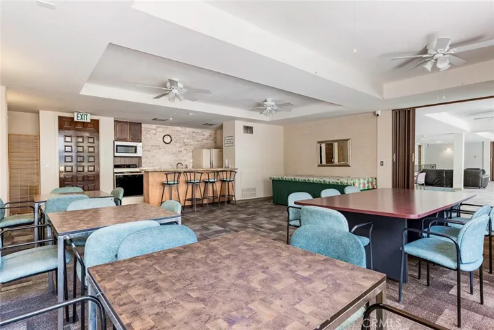 12300 Montecito Road 1, Seal Beach, California 90740