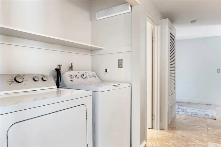12300 Montecito Road 1, Seal Beach, California 90740