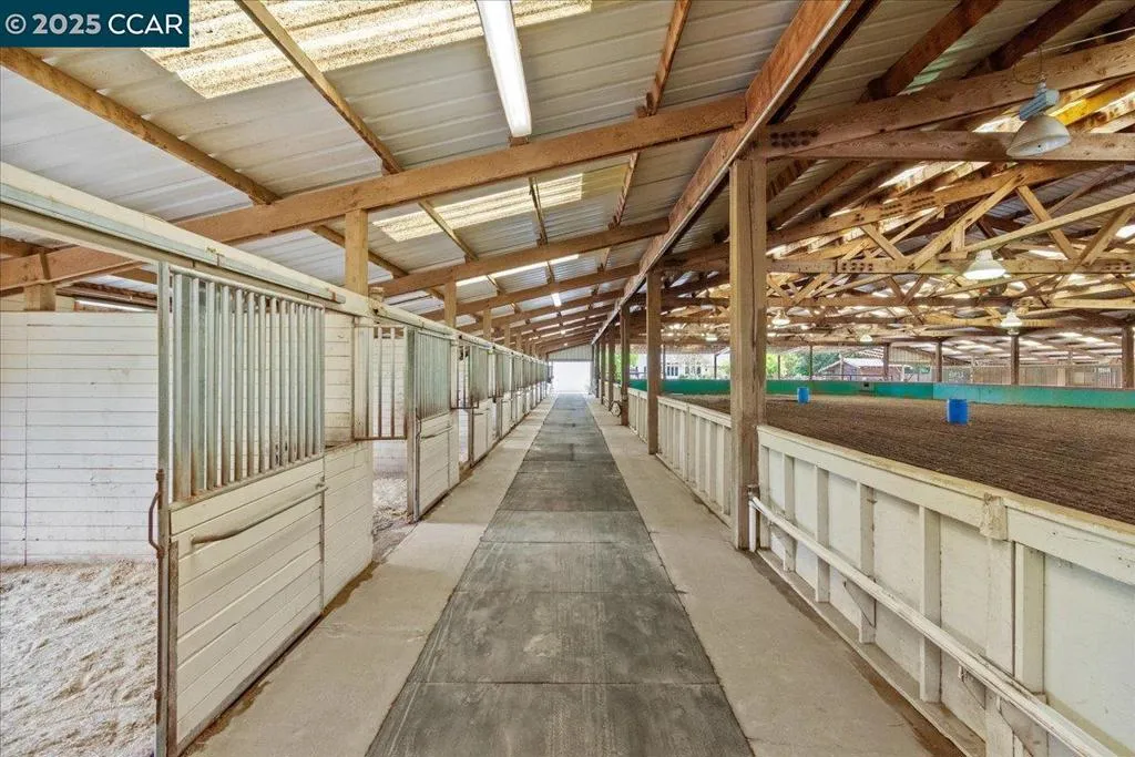 1101 North Gate Road, Walnut Creek, California 94598 home-pic-7