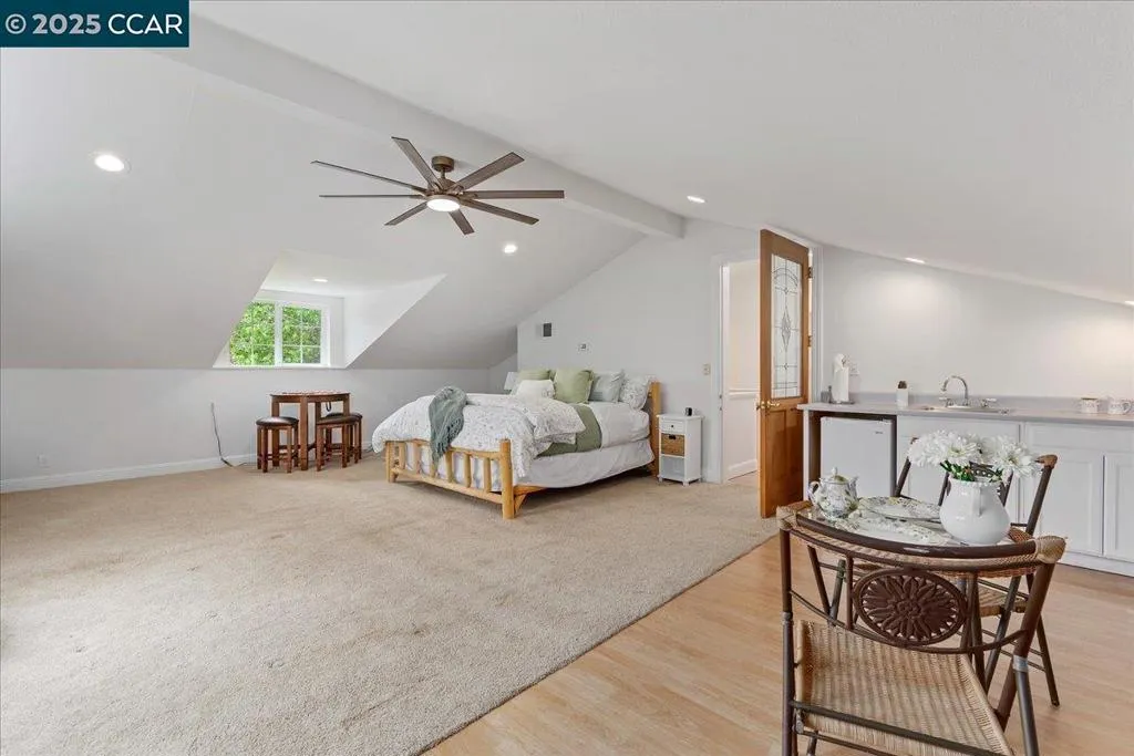 1101 North Gate Road, Walnut Creek, California 94598 home-pic-40