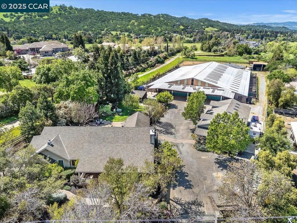 1101 North Gate Road, Walnut Creek, California 94598 home-pic-0