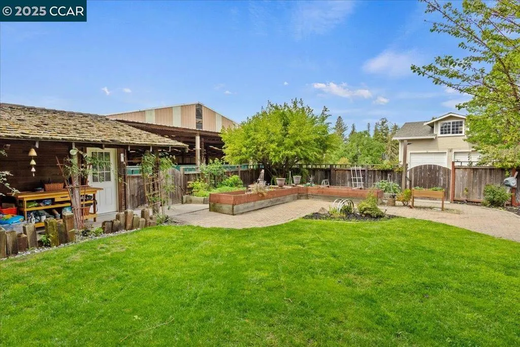 1101 North Gate Road, Walnut Creek, California 94598 home-pic-47