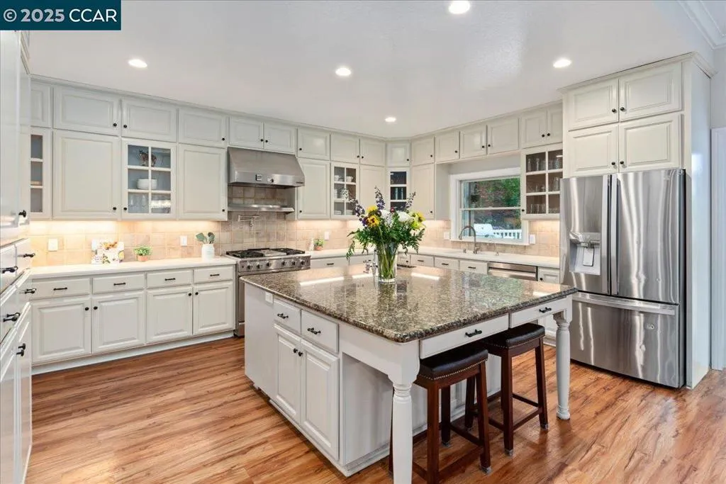 1101 North Gate Road, Walnut Creek, California 94598 home-pic-10