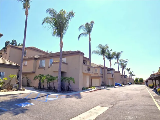 21415 S Vermont Avenue 12, Torrance, California 90502