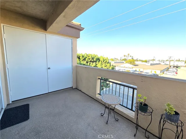 21415 S Vermont Avenue 12, Torrance, California 90502