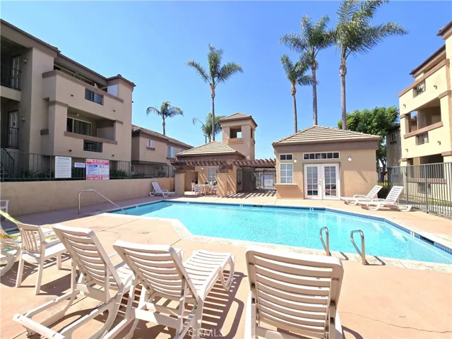 21415 S Vermont Avenue 12, Torrance, California 90502