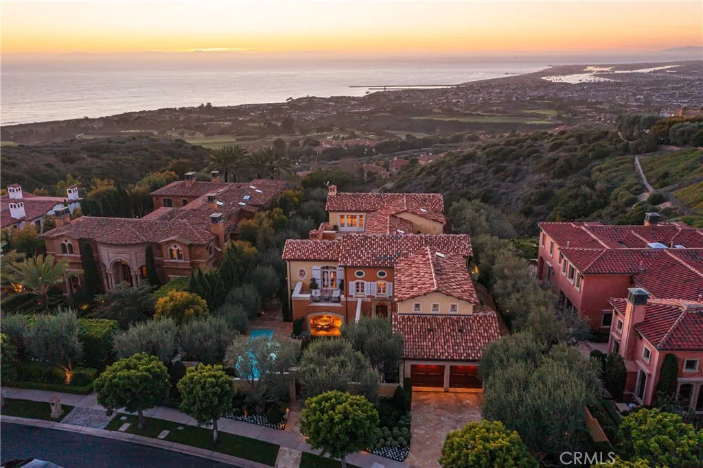 5 Pelican Vista Drive, Newport Coast, California 92657 home-pic-62