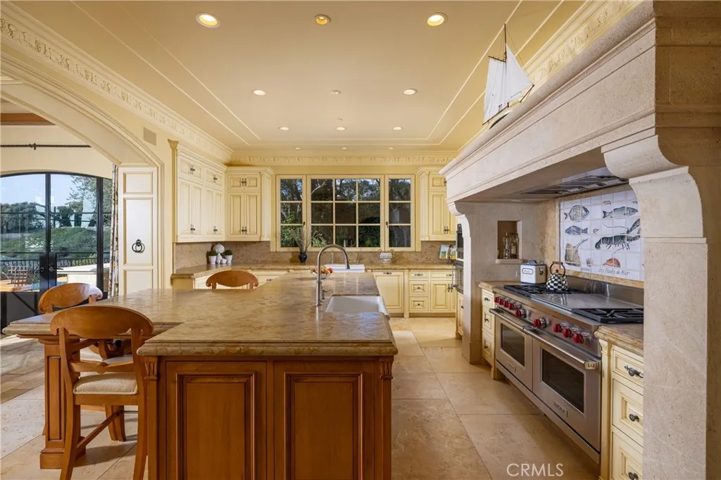 5 Pelican Vista Drive, Newport Coast, California 92657 home-pic-20