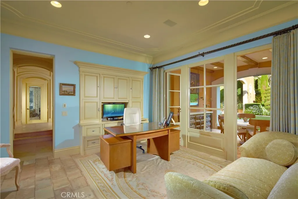 5 Pelican Vista Drive, Newport Coast, California 92657 home-pic-39