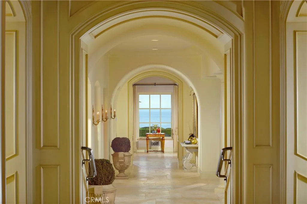 5 Pelican Vista Drive, Newport Coast, California 92657 home-pic-14