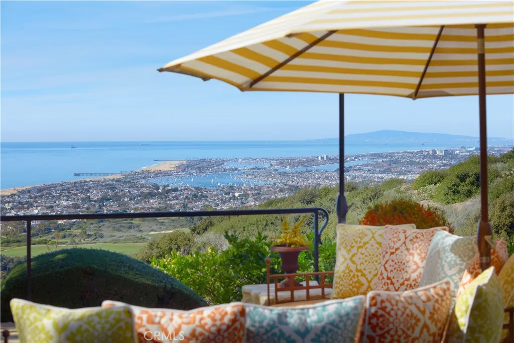 5 Pelican Vista Drive, Newport Coast, California 92657 home-pic-1