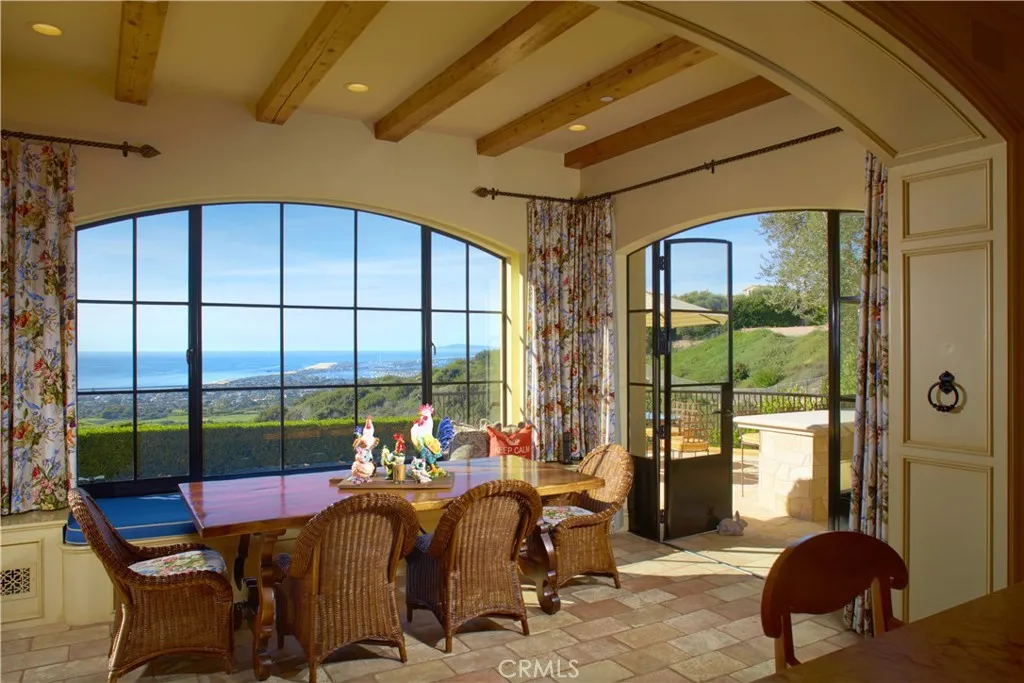 5 Pelican Vista Drive, Newport Coast, California 92657 home-pic-23