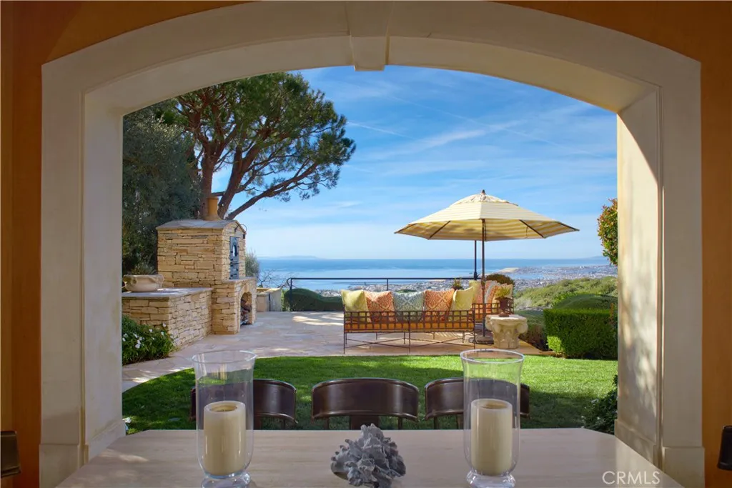 5 Pelican Vista Drive, Newport Coast, California 92657 home-pic-27