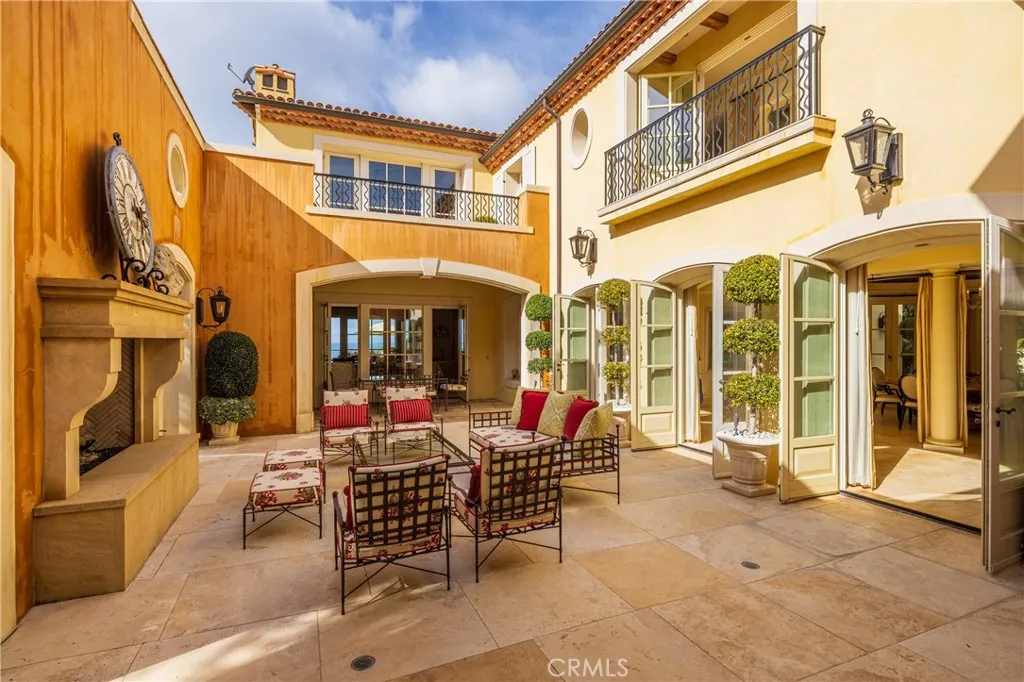 5 Pelican Vista Drive, Newport Coast, California 92657 home-pic-35